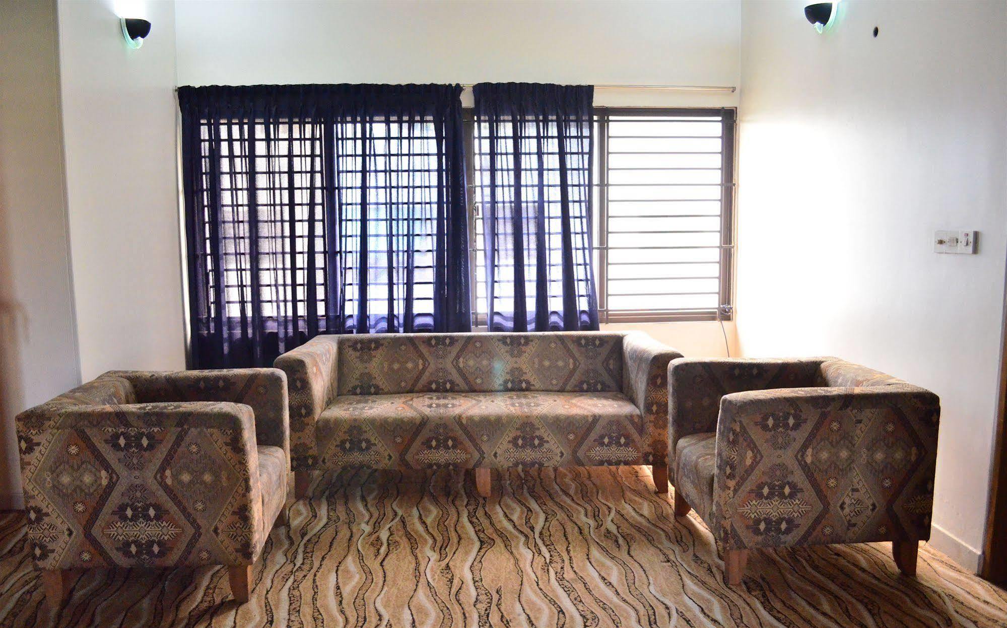 Hotel Amazon Lilly Residencia Dhaka Exterior foto